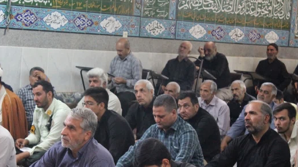 درس بزرگ اسلام و انقلاب اسلامی ولایتمداری و تبعیت از قانون است