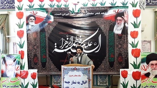 نظام حرمت دارد ،فساد حرمت نظام را ازبین می برد،خون شهدا برای عدالت است ،این خون ها حرمت دارد قاضی فاسد ،حرمت خون شهدا را ازبین می برد. آیا حرمت خانواده های قاضی فاسد مهمتر است یا حرمت خون شهدا مهمتر است؟