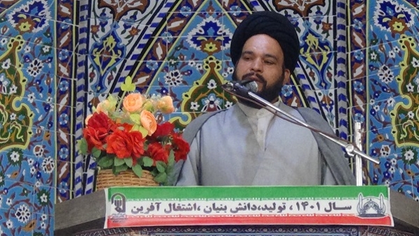 خداوند دستور میدهد اگر بین دو برادر دینی شما یا دو گروه دینی اختلاف پیش آمد حتما شما پیش قدم شوید  و اختلاف را برطرف کنید