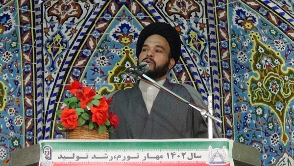 کسی که در این دنیا سرپیچی کند از اینکه خدا را یاد کند در قیامت کور محشور میشود.