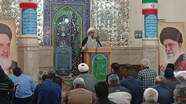 ماه مبارک رمضان فرصت فوق العاده جهت بازگشت همه انسان ها به سمت خداست تا به رستگاری و سعادت دست پیدا کنند.