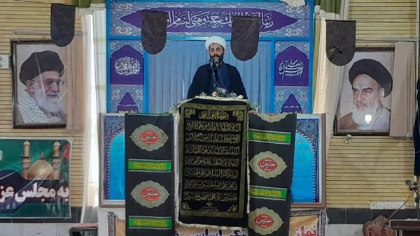 نباید از ظرفیت های مساجد در حرکت انقلاب اسلامی غافل شد