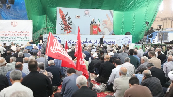 امروز دوران صلح و سازش نیست چراکه ملت‌های آزاده به ذات پلید آمریکا و رژیم صهیونیستی پی برده‌اند! / سازش با دشمن مستکبر، طمع او را بیشتر می‌کند