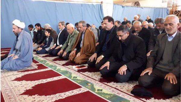 ویژگیهای امام باقر(ع) اخلاقی ،خانوادگی واجتماعی است.