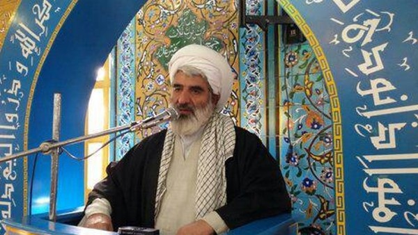 امام جمعه بادرود گفت: در آستانه چهلمین سالگرد پیروزی انقلاب باید نشاط و شادابی را در جامعه اسلامی با عملکرد صحیح و خوب خودمان نهادینه کنیم