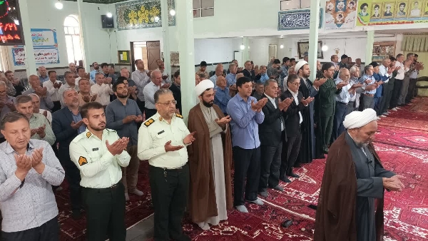 با تاکید رهبر انقلاب اگر یک سری مشکلات برطرف بشود بهتر است اما عمده مشکلات در خصوص معیشت مردم است که باید برطرف شود