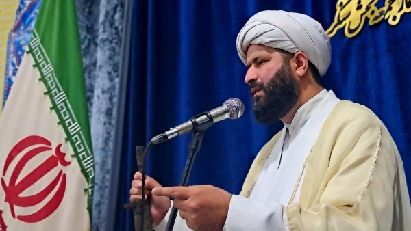 آمریکا در جنگ نظامی با همه وجود شکست خورد / مسجد جامع سنگر، وقف جاریه مردم است