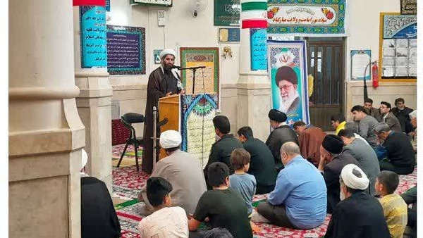 بهرمندی از شب قدر با تطهیر و تفکر و تامل و تصمیم اتفاق می افتد