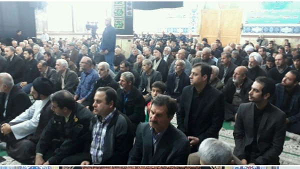 خطیب نماز جمعه سنگر با بیان اینکه تجمع میلیونی اربعین در کربلا از معجزات کار برای خداوند است، گفت: اگر بخواهیم با بصیرت افزایی، مرام و عقیده امام حسین (علیه السلام) زنده بماند باید به سمت کتاب و کتابخوانی برویم.