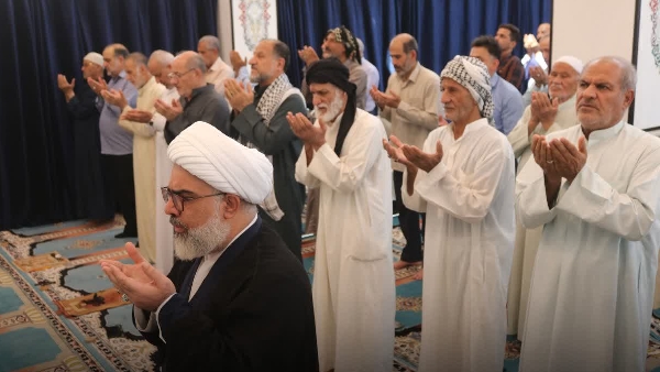 همه ما موظفیم مطیع امر رهبر معظم انقلاب باشیم، از رئیس‌جمهور پشتیبانی کنیم