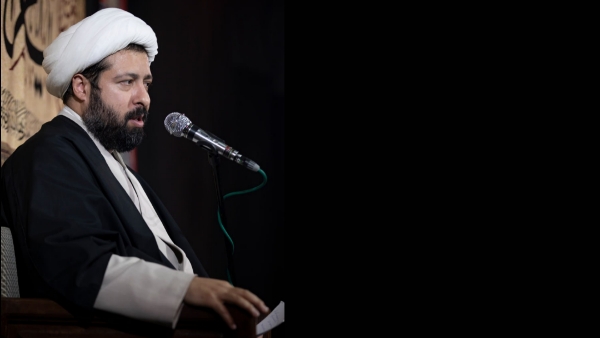 مهمترین آفتی که انقلاب را تهدید می کند خطرارتجاع است و راه نجات آن مقاومت است